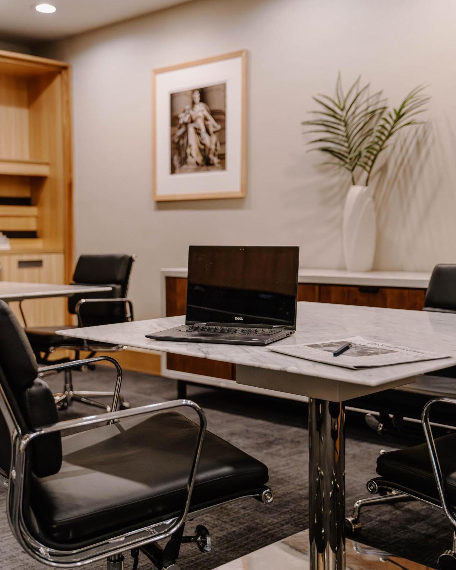 Club Quarters Hotel World Trade Center, New York Bagian luar foto